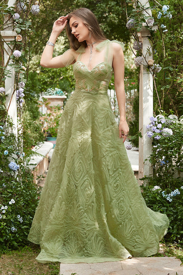 Robe longue de bal vert clair avec broderie